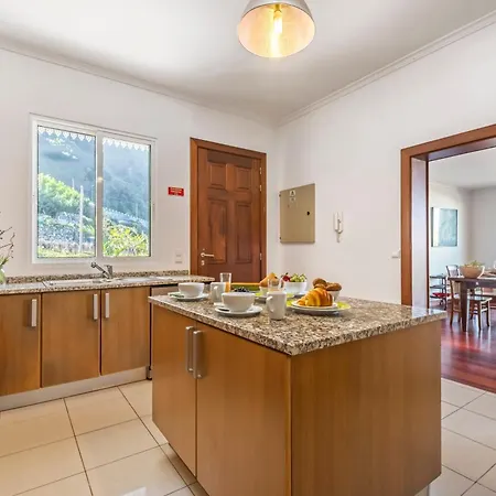 Lajesol * סיישאו