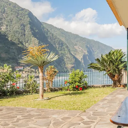 Lajesol Seixal (Madeira)