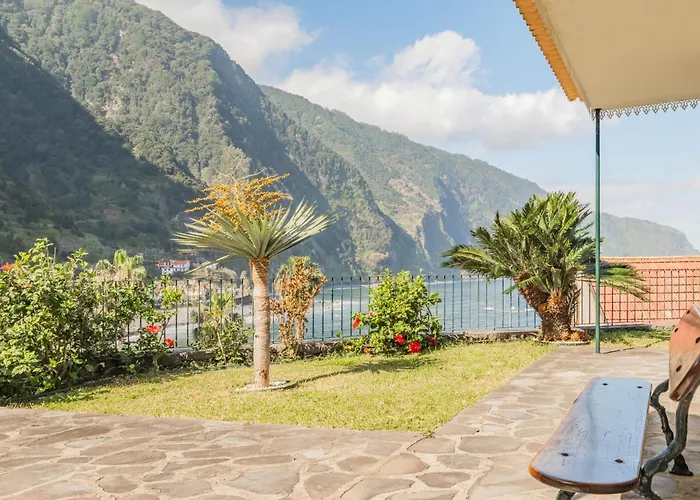 Lajesol Seixal (Madeira)