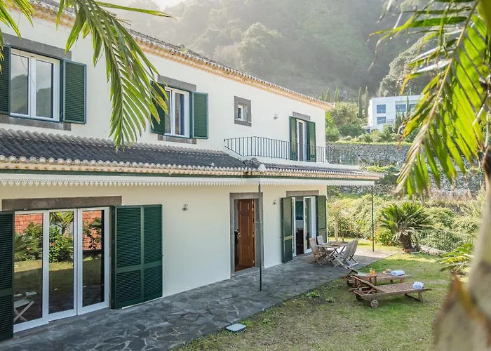 Lajesol * Seixal (Madeira)