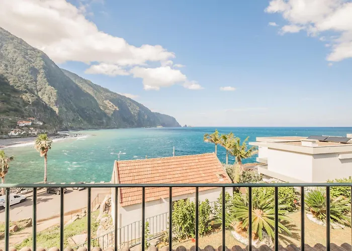 Lajesol * Seixal (Madeira)